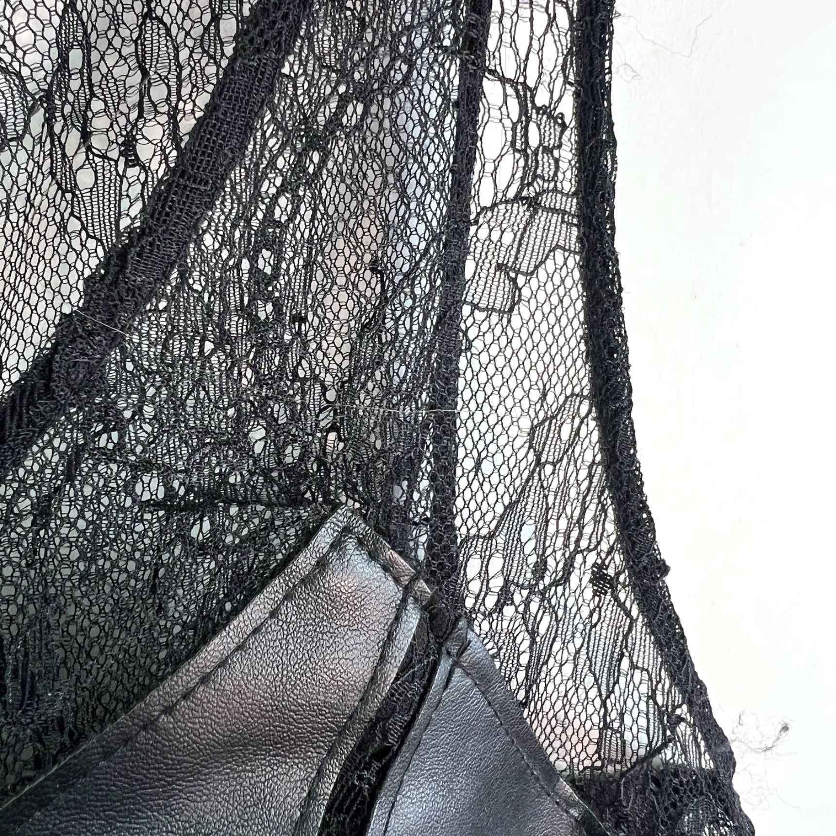 Vintage Aidan Mattox Faux Leather Illusion Lace Tank Cocktail Midi Dress Black Sz 6 Size M / US 6-8 / IT 42-44 - 6 Thumbnail