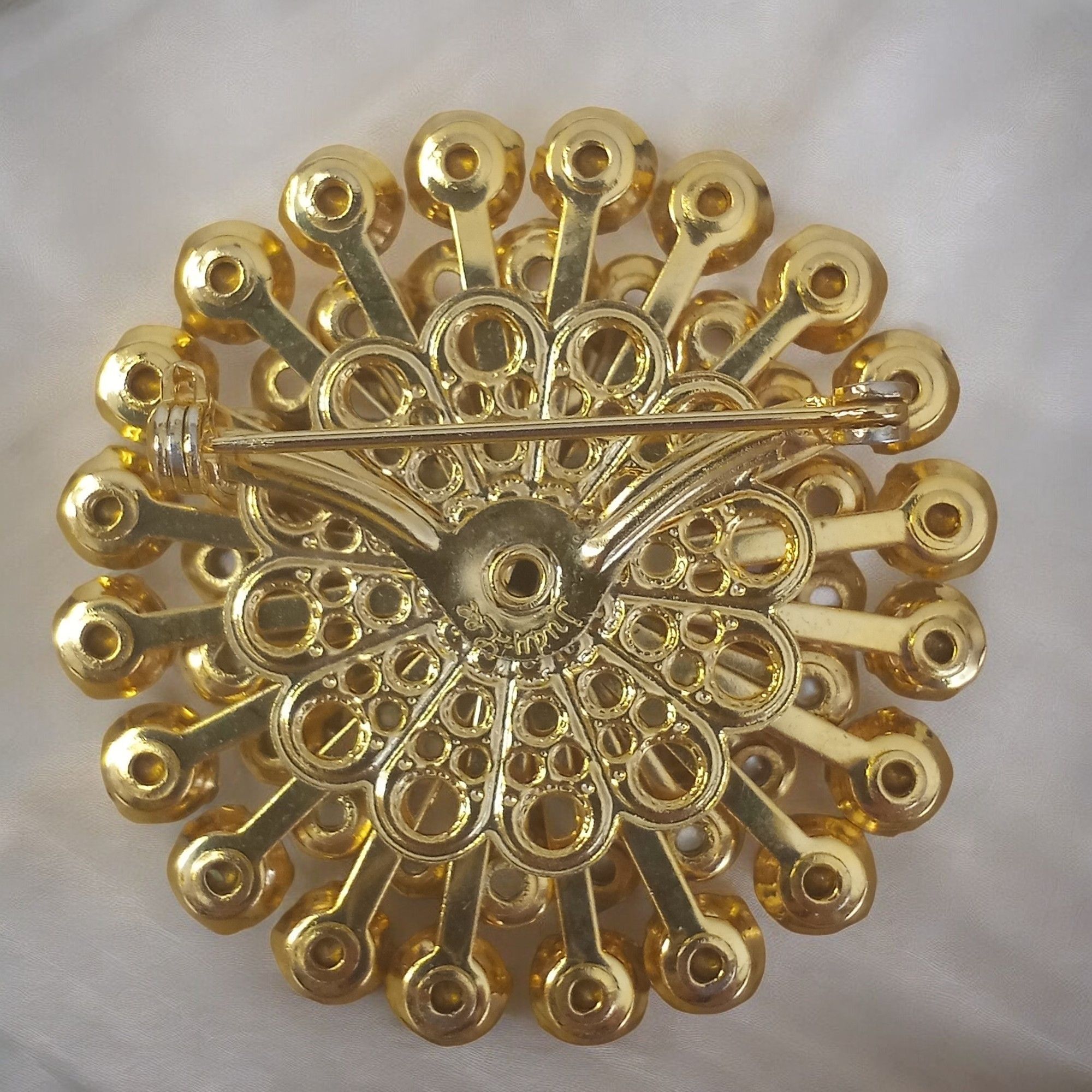 Vintage Vintage 1960's Judy Lee Signed Brooch Size ONE SIZE - 2 Thumbnail