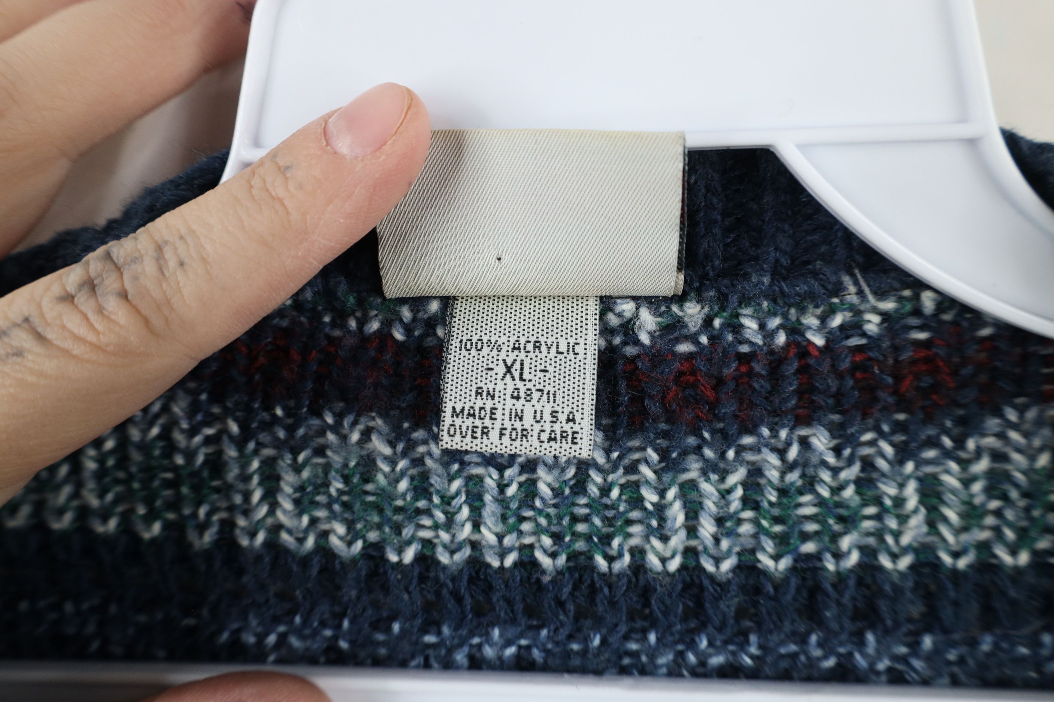 Vintage Vintage 90s Coogi Style Fair Isle Knit Cardigan Sweater USA Size US XL / EU 56 / 4 - 6 Thumbnail