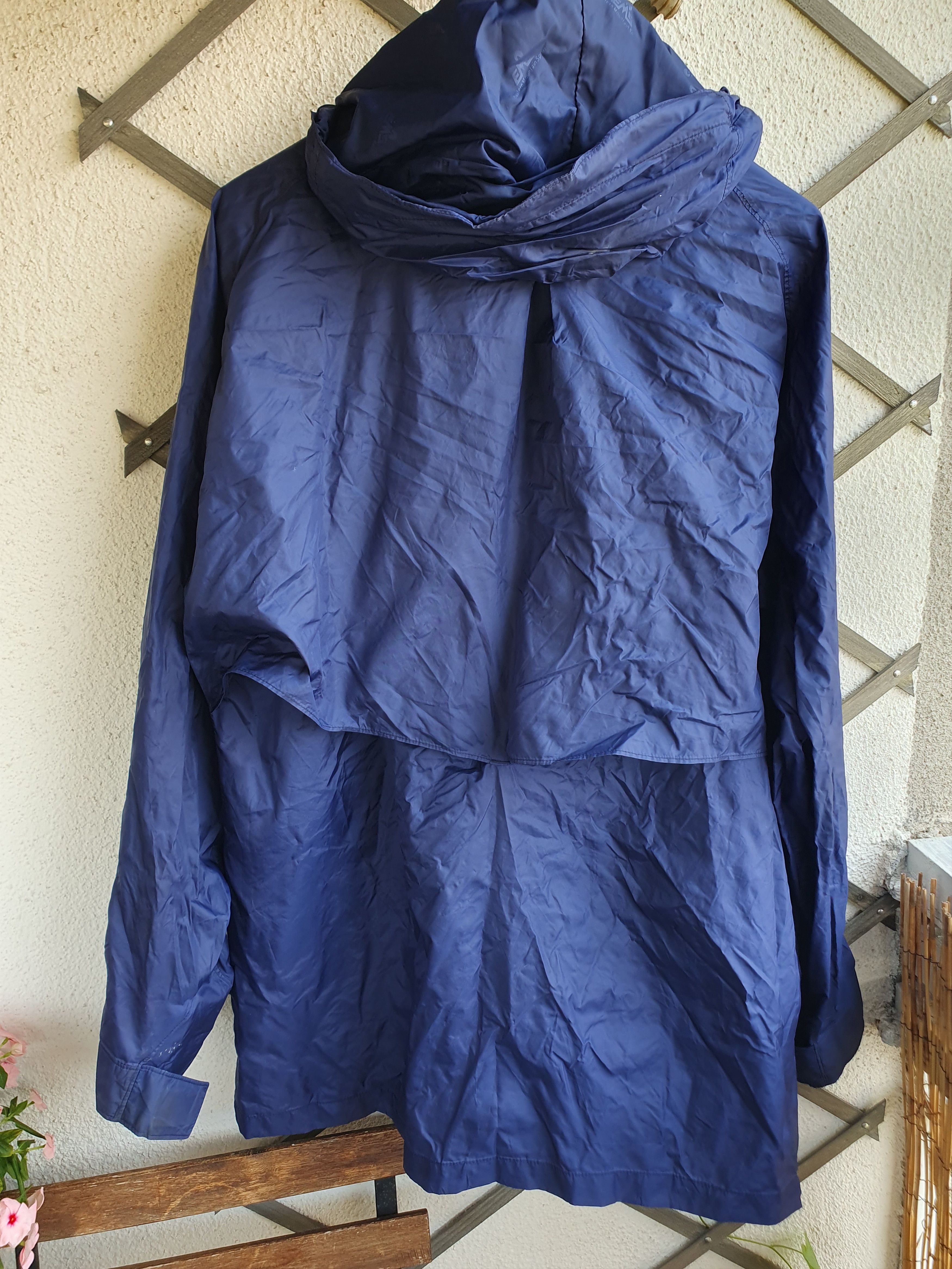 Eastern Mountain Sports Eastern Mountain Sports EMS Windbreaker Rain Jacket sz L Size US L / EU 52-54 / 3 - 3 Thumbnail