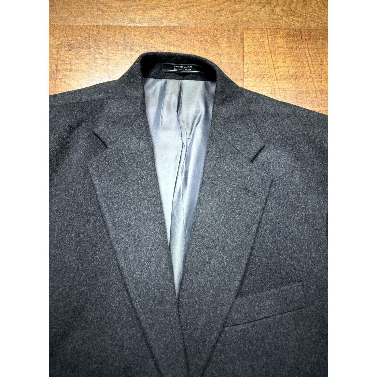 Vintage Arnold Brant 100% Cashmere Blazer Black Sport Coat Jacket Men’s Size 46R shirts? Size 46R - 4 Thumbnail