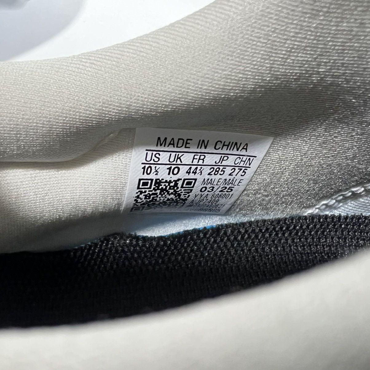 Adidas Adidas UltraBoost Footballs Cleats Talc Grey White Granite Size US 10.5 / EU 43-44 - 7 Thumbnail