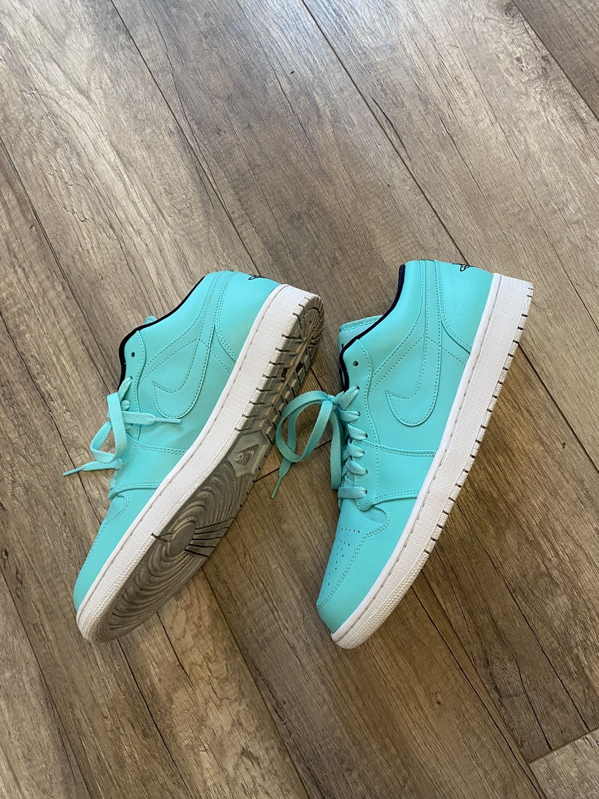 Jordan Brand × Nike Jordan 1 Low Hyper Turquoise Size US 12 / EU 45 - 5 Thumbnail