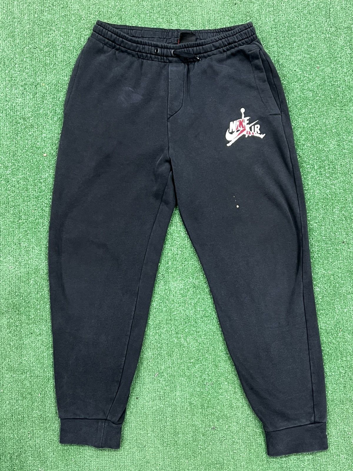Jordan Brand Air Jordan Spellout Long Sleeve Tee & Sweatpants Size US 32 / EU 48 - 5 Thumbnail