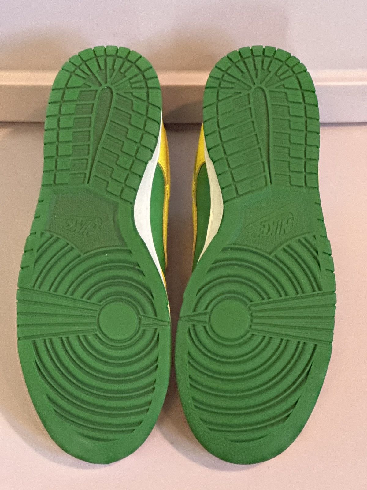 Nike NIKE DUNK LOW BRAZIL 9M Size US 9 / EU 42 - 2 Thumbnail