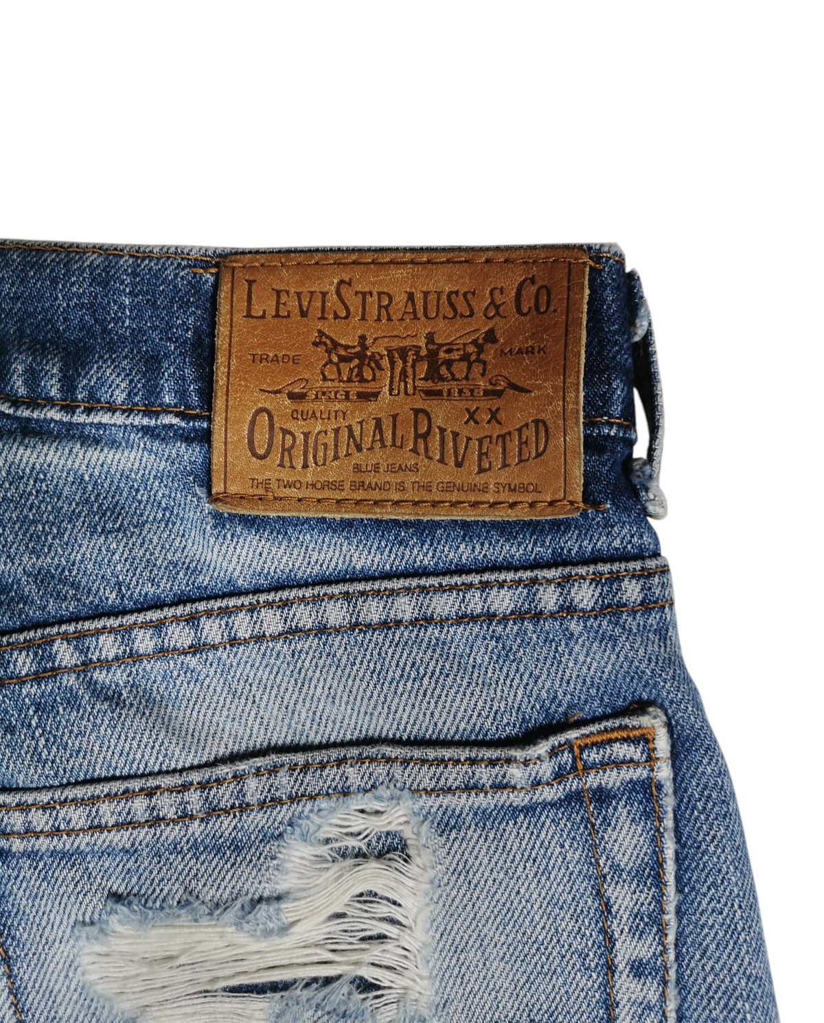 Levi's Vintage levis original rivetted blue jeans distressed Size US 28 / EU 44 - 8 Thumbnail