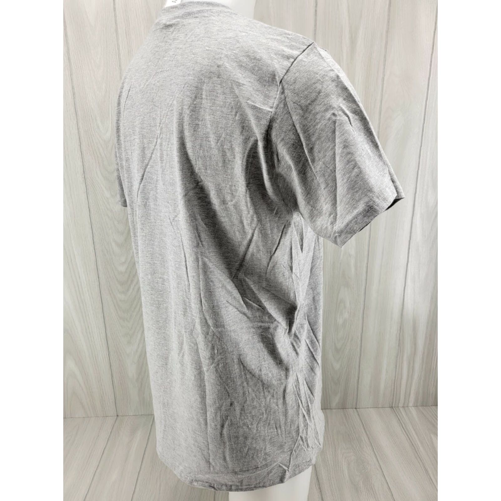 Gildan WWE 8-Bit Legends T-Shirt Large Gray Men Short Sleeve Crew Neck Cotton Shirt Gildan Vintage No Size US L / EU 52-54 / 3 - 5 Thumbnail