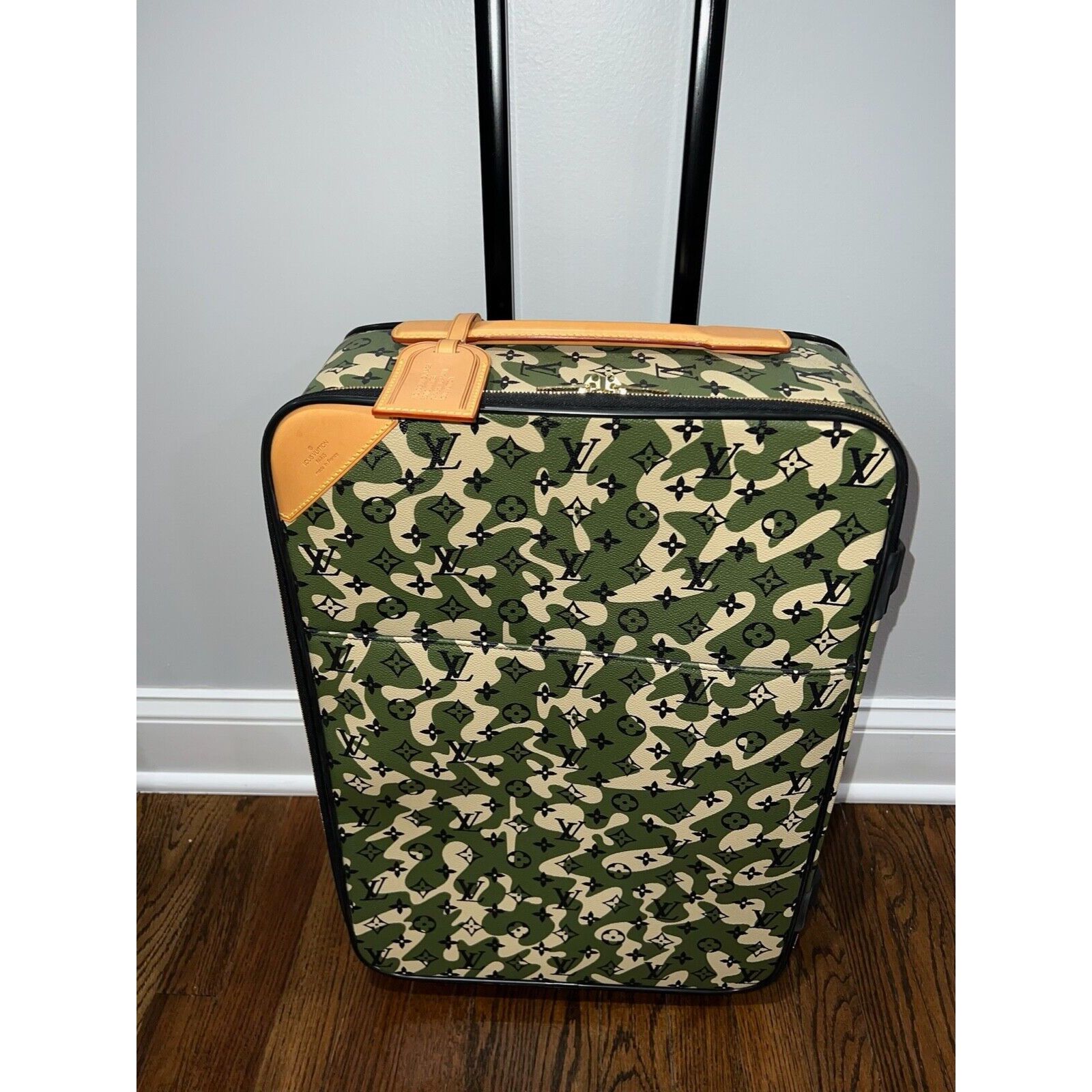 Louis Vuitton Louis Vuitton Pegase Camo Murakami Cabin Rolling Luggage Bag Size ONE SIZE - 5 Thumbnail