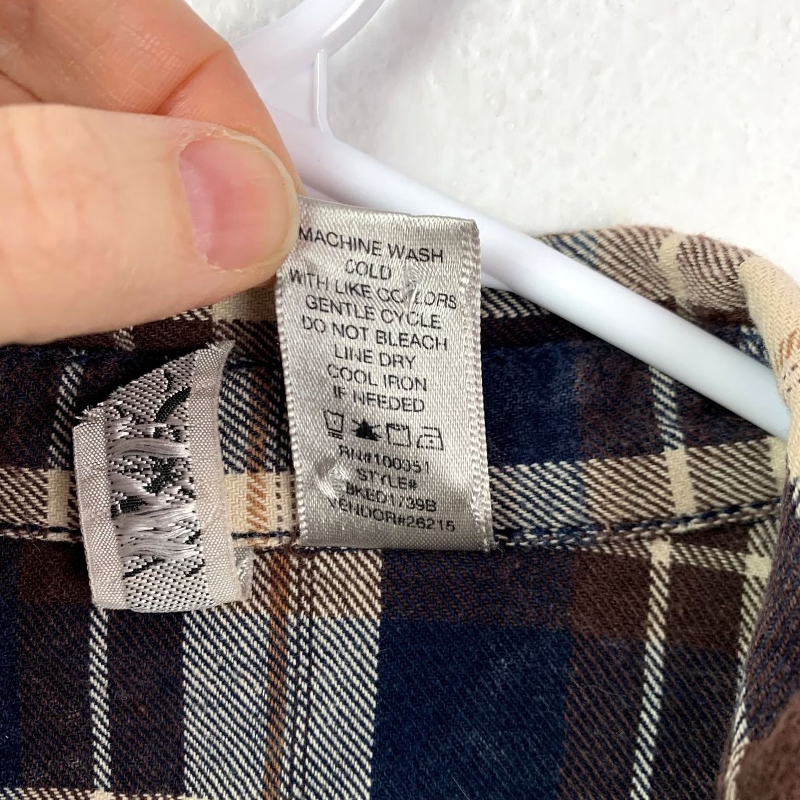 BKE BKE Women's Shirt Plaid Knit Brown Blue Tan/Cream Embellished Small S Chest 36" Boho Western Twilight Bella Swan Twilightcore Grunge Urban? Size S / US 4 / IT 40 - 6 Thumbnail
