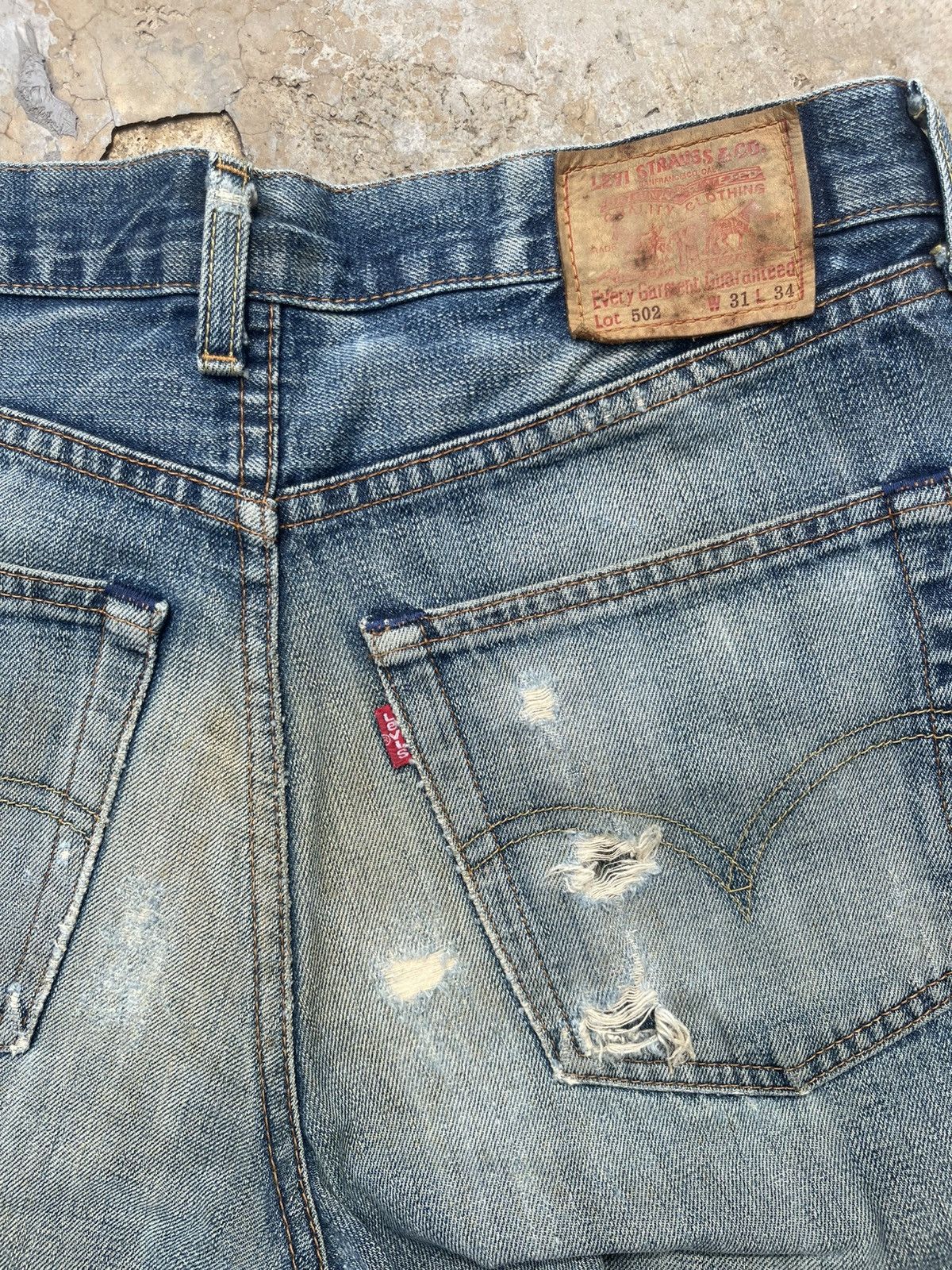 Levi's Levi’s 502 Made in Japan Dark Wash Distressed Thrashed Denim Size US 31 - 13 Thumbnail