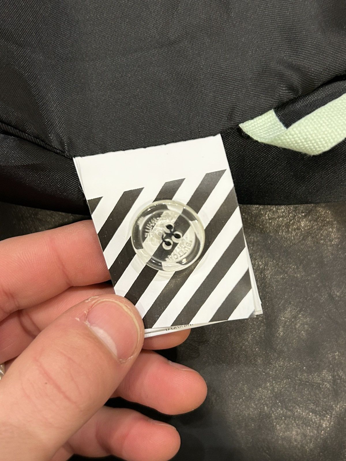 Off-White Off-White Blurred Logo Leather Trench Coat Size US L / EU 52-54 / 3 - 6 Thumbnail