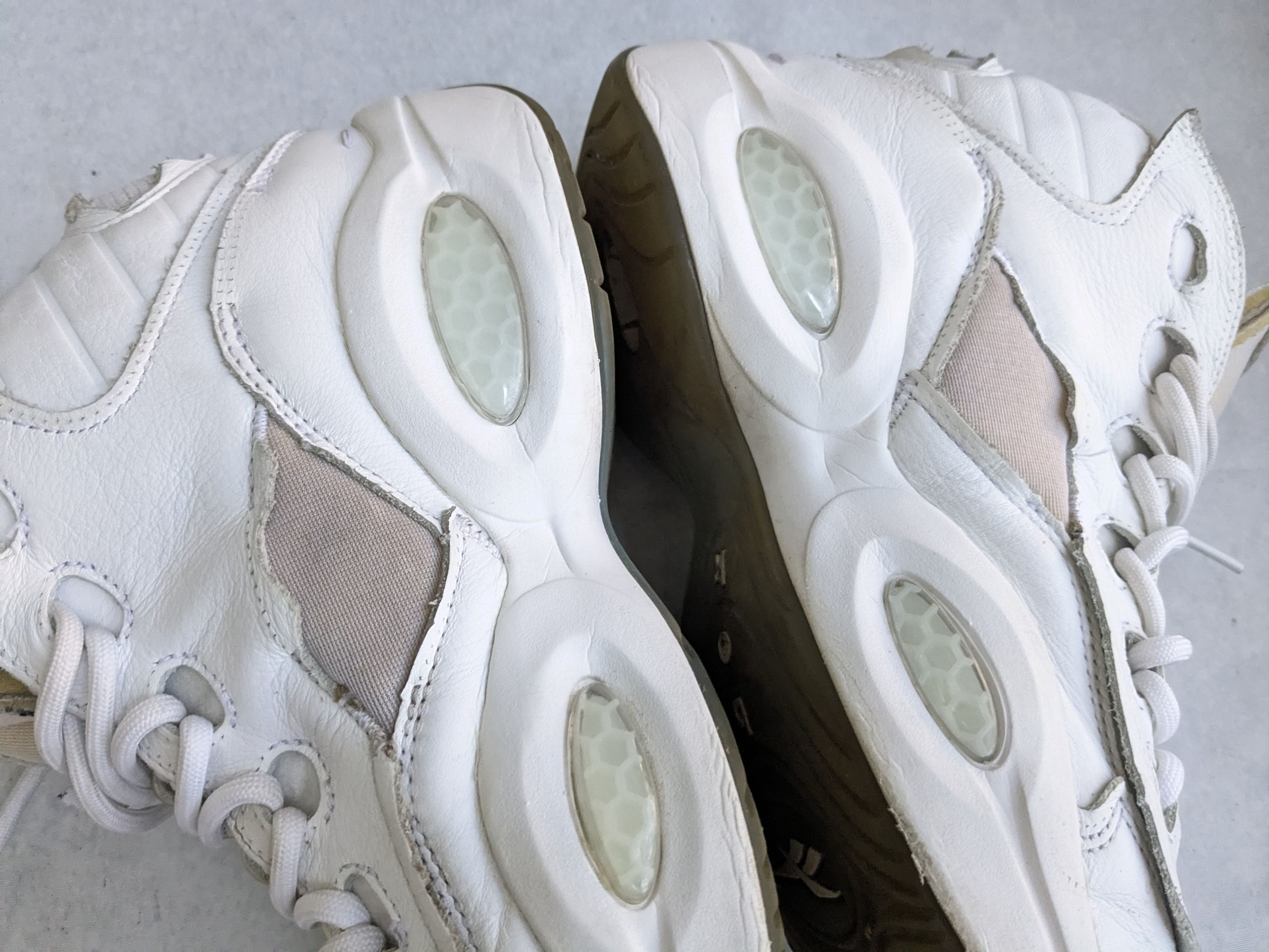 Maison Margiela Maison Margiela Reebok Question White 11 Hi Leather Size US 11 / EU 44 - 11 Thumbnail