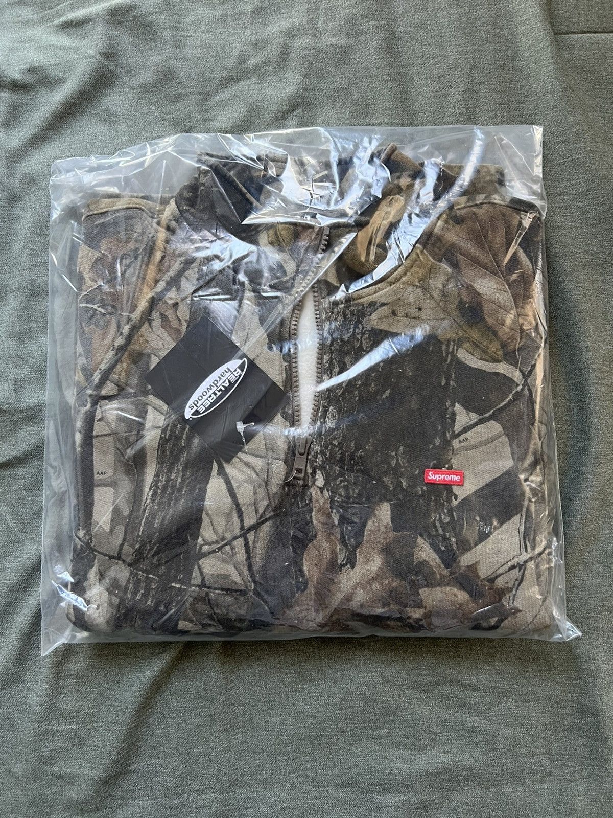 Streetwear × Supreme Supreme Small Box Half Zip Up Pullerover 