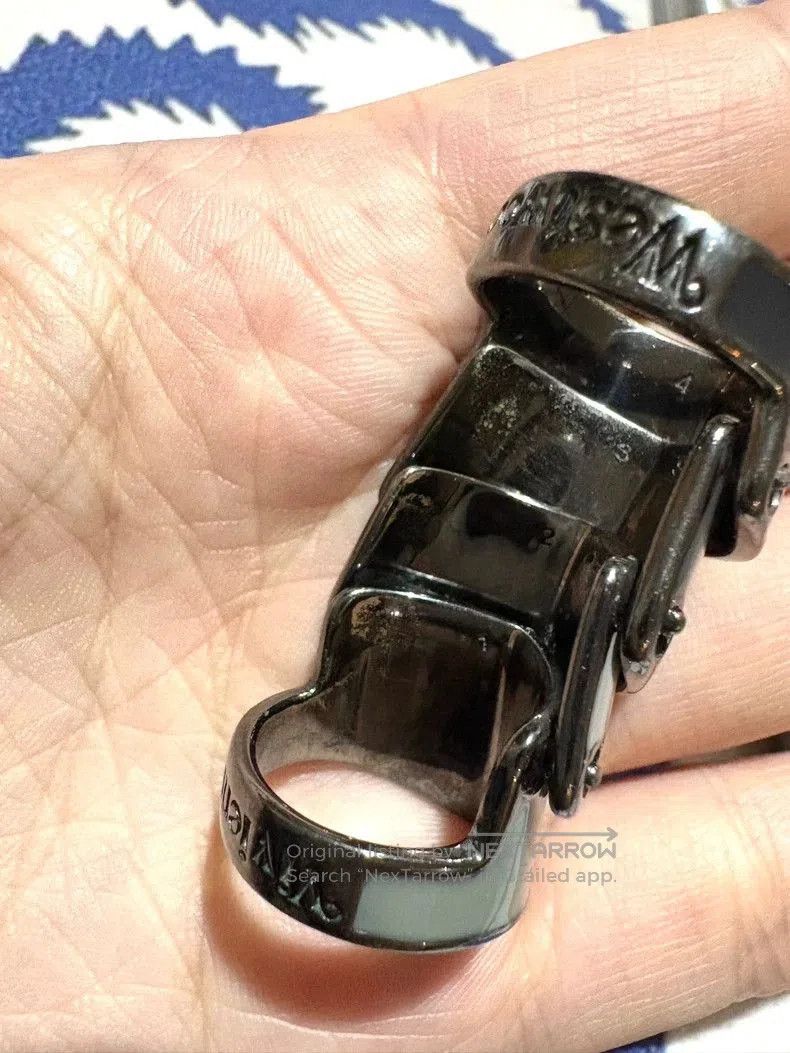 Vivienne Westwood Vivienne Westwood Gray Gradient Armor Ring. Size ONE SIZE - 7 Thumbnail