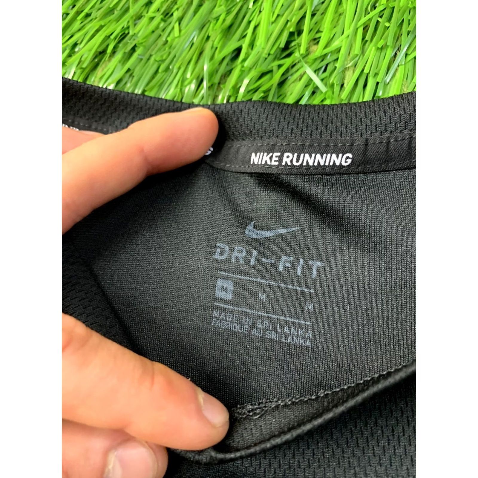 Nike Nike Dri-Fit Running Shirt Women M Jersey Black 2018 Training Nike Dri-FIT Jersey Running Women Shirt M Black 2018 Size M / US 6-8 / IT 42-44 - 5 Thumbnail