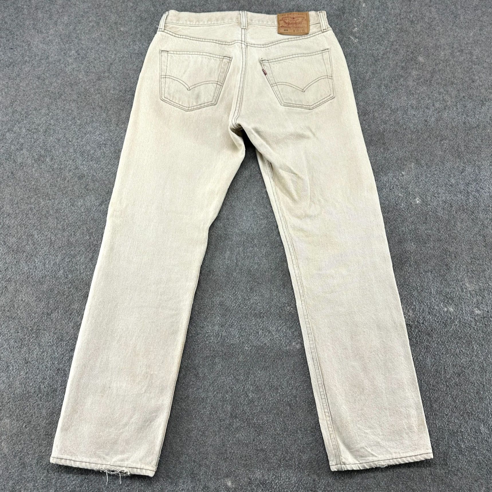Levi's VINTAGE Levi's 501 Jeans Mens 32x30 Beige Light Wash Straight Regular Fit USA 90s Men's Jeans Regular Beige 501 Series Distressed USA Pattern Size US 32 / EU 48 - 7 Thumbnail