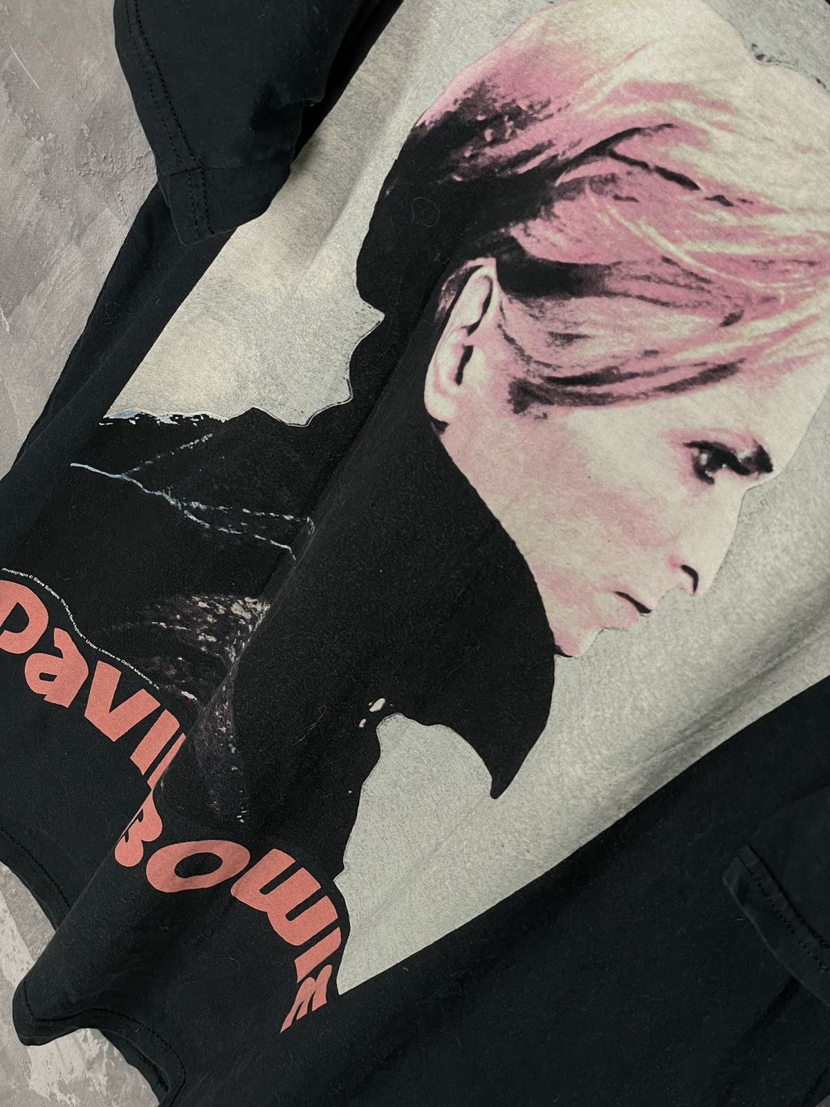 Band Tees × Vintage Vintage Y2K David Bowie Distressed Portrait T-Shirt Size US L / EU 52-54 / 3 - 8 Thumbnail