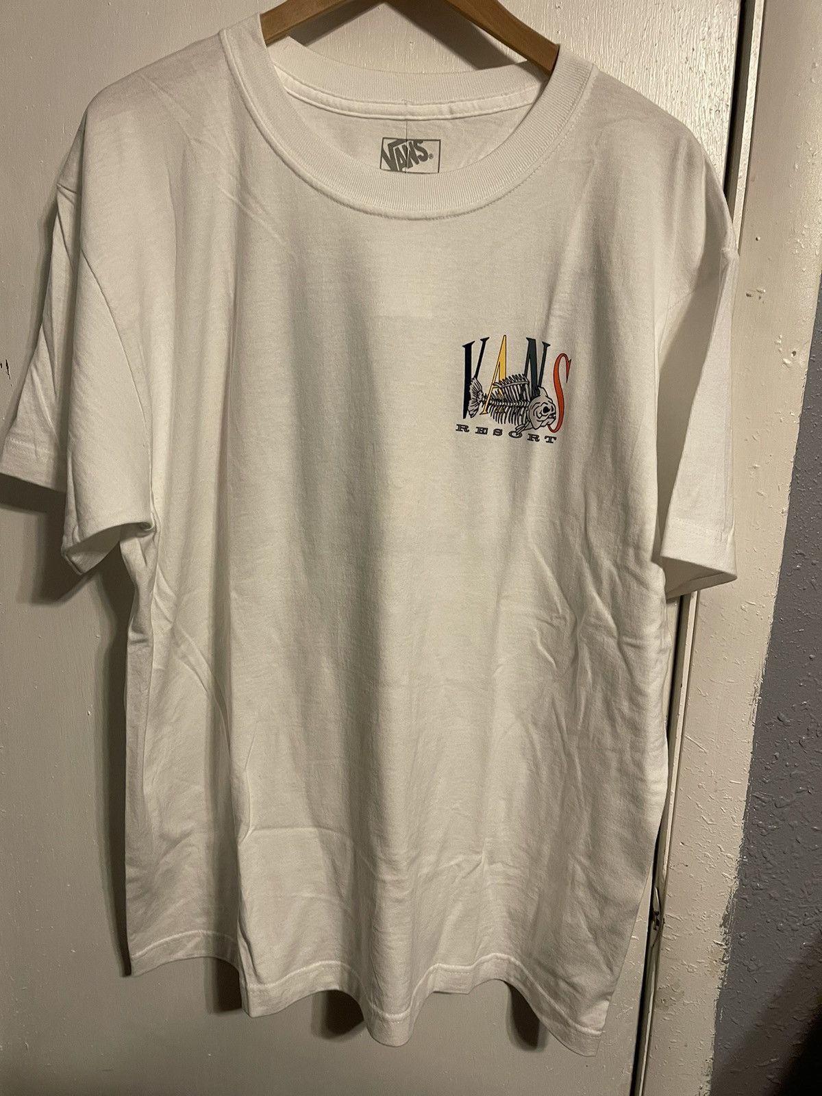 Vans NWT Vans Resort Tee Size US L / EU 52-54 / 3 - 1 Thumbnail