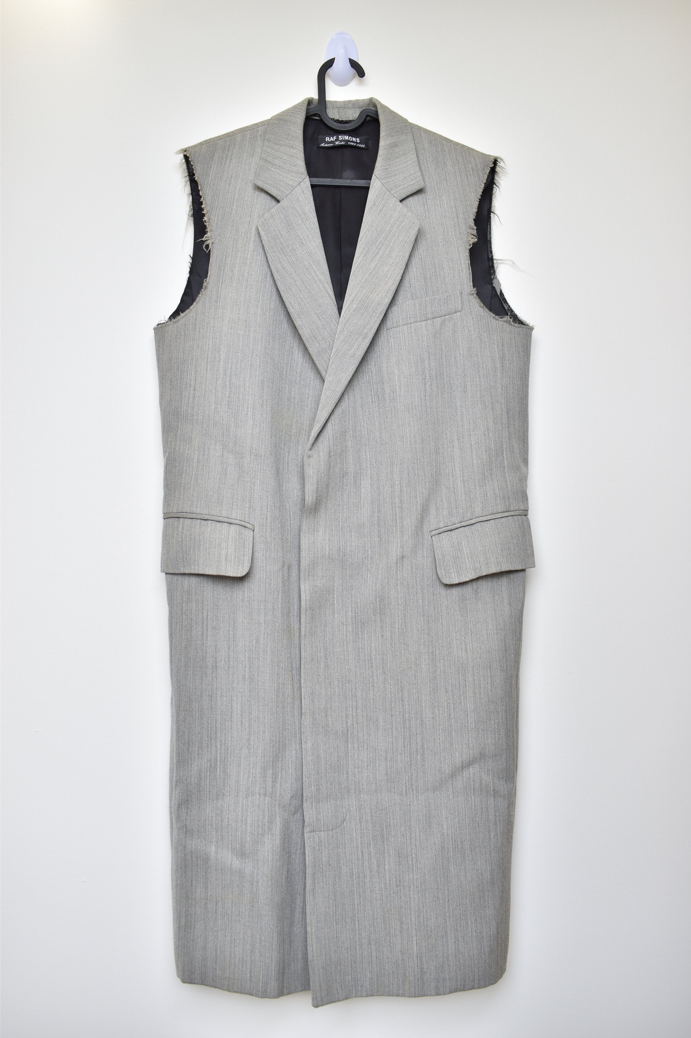 Raf Simons Raf Simons 1999-2000 Distressed Sleeveless Coat Jacket Size US S / EU 44-46 / 1 - 2 Thumbnail