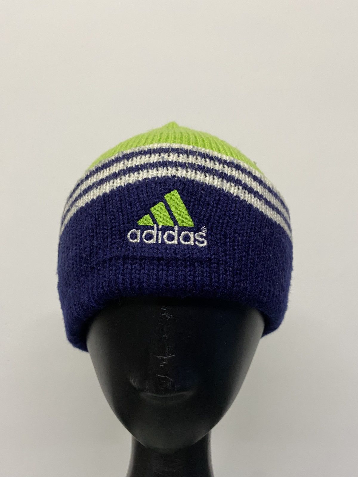 Adidas Adidas Small Logo Embroidery Beanie Hat Size ONE SIZE - 1 Thumbnail