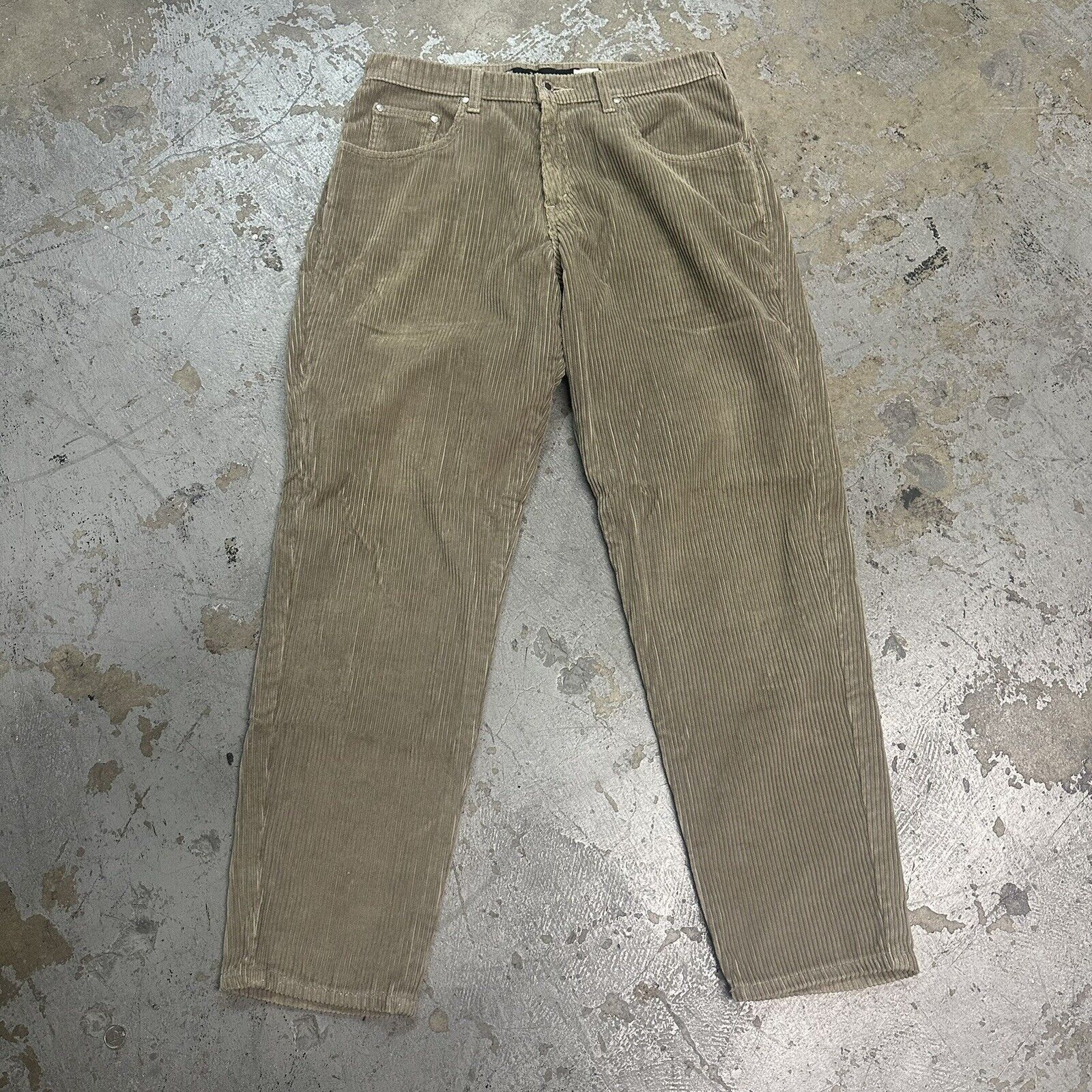 Levi's × Vintage Vintage 90s Levi’s Silvertab Beige Baggy Corduroy Pants Size US 33 - 1 Thumbnail