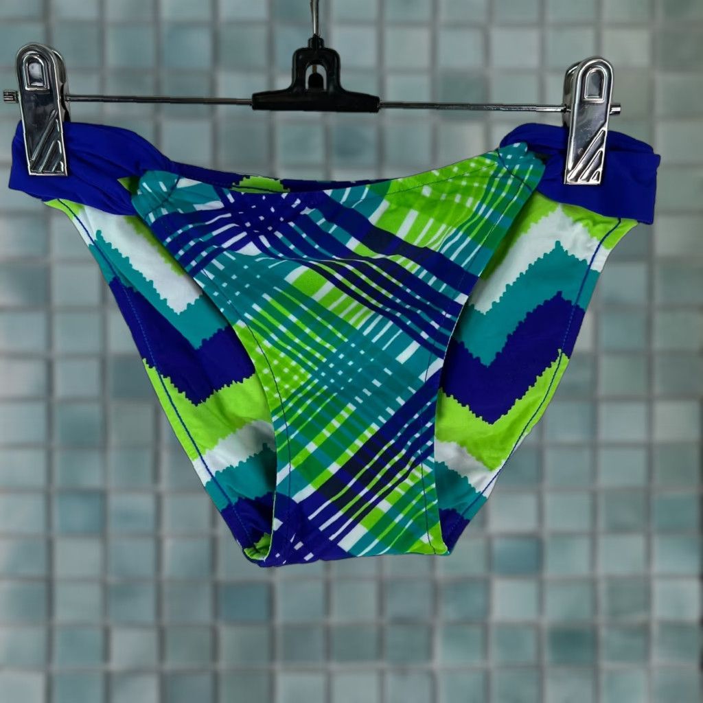 Vintage SO Womens Hipster Bikini Bottom Green XS Striped 81% Nylon 19% Spandex Adults Women Beach Swimwear Bottom Womens XS Green Hippie? Wait. Size 26" / US 2 / IT 38 - 1 Thumbnail
