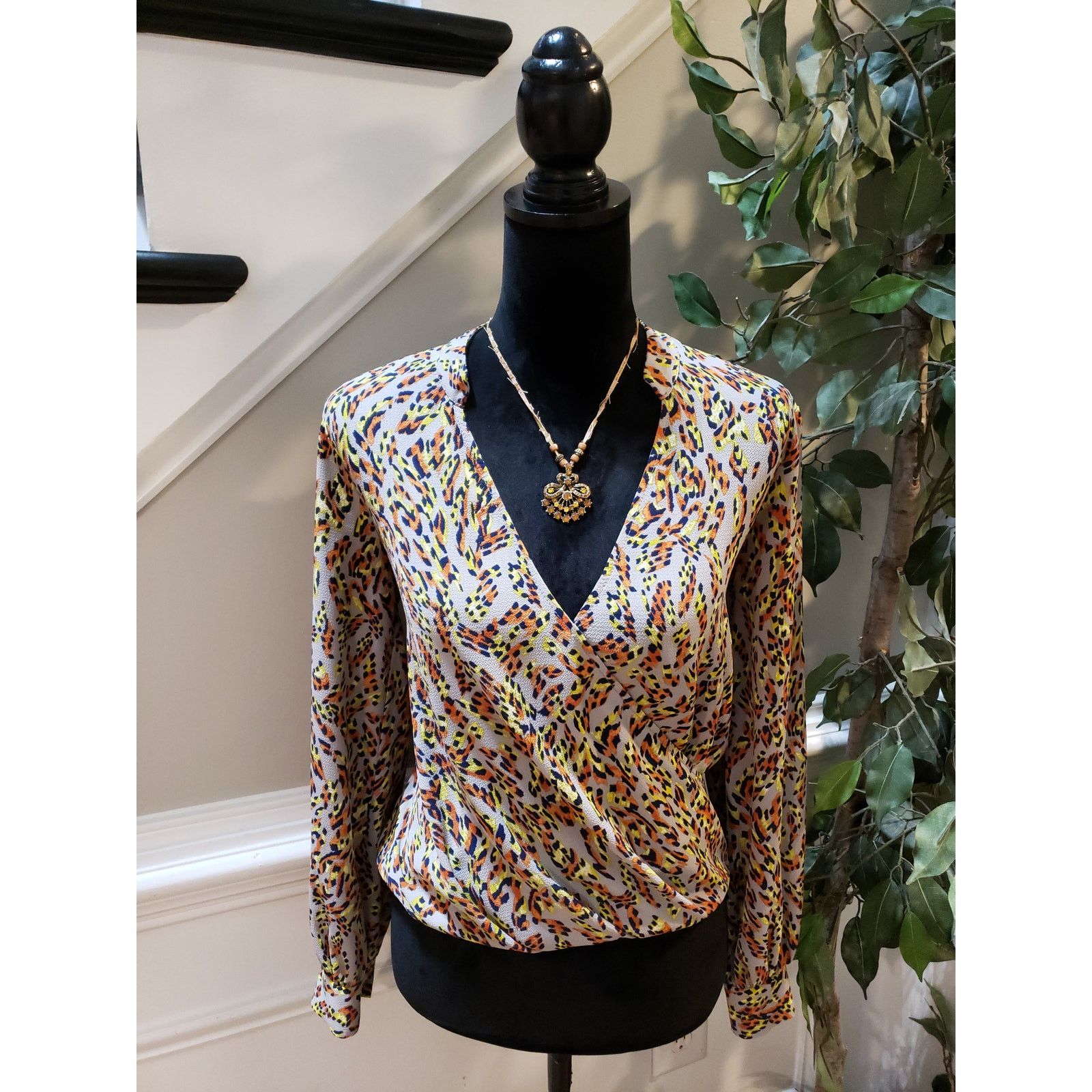 The Unbranded Brand Lush Blouse Women Small Multicolor Leopard Wrap Front Size S / US 4 / IT 40 - 1 Thumbnail