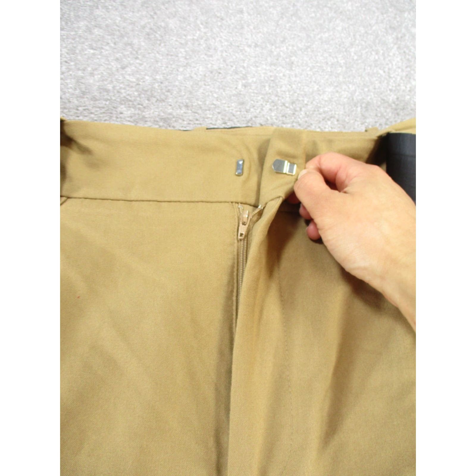 Zara Zara Dress Pants Womens Large Khaki Belted Taper Leg Size 36" / US 14 / IT 50 - 4 Thumbnail
