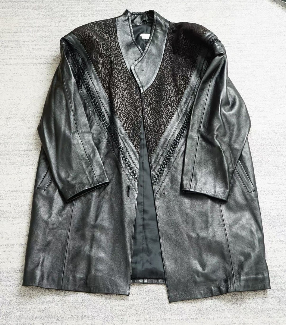 Dries Van Noten Dries Van Noten Leopard Print Patchwork Leather Jacket Size US S / EU 44-46 / 1 - 1 Thumbnail