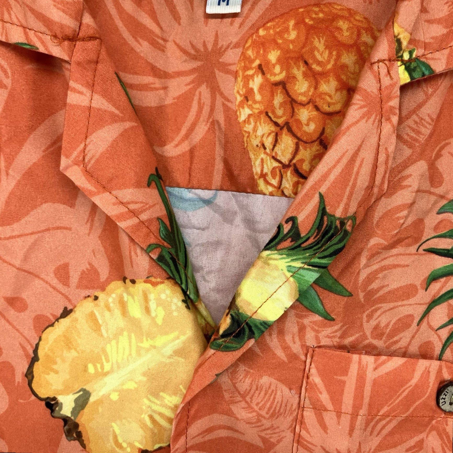 FUZZI VINTAGE Uzzi Mens Hawaiian Pineapple Shirt M Regular Button-Up Short Sleeve Floral Orange Beach Retro Tropical Island 46 in Mens Size US M / EU 48-50 / 2 - 5 Thumbnail