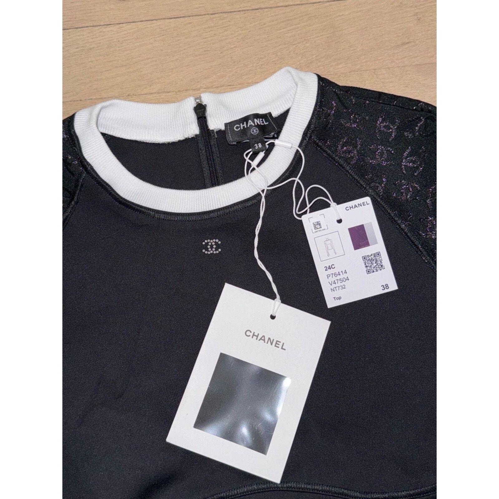 Chanel Chanel 24C Black White Neoprene Jersey Top T Shirt 38 Size XS / US 0-2 / IT 36-38 - 10 Thumbnail