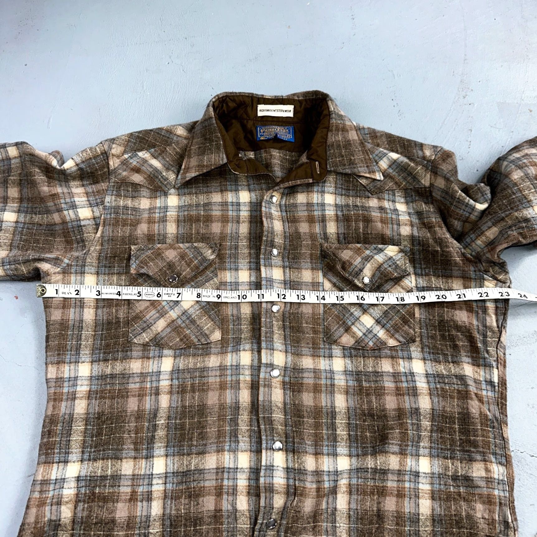Pendleton VINTAGE Pendleton Shirt Western Wool Plaid Pearl Snap Sz L Mens Size US L / EU 52-54 / 3 - 6 Thumbnail