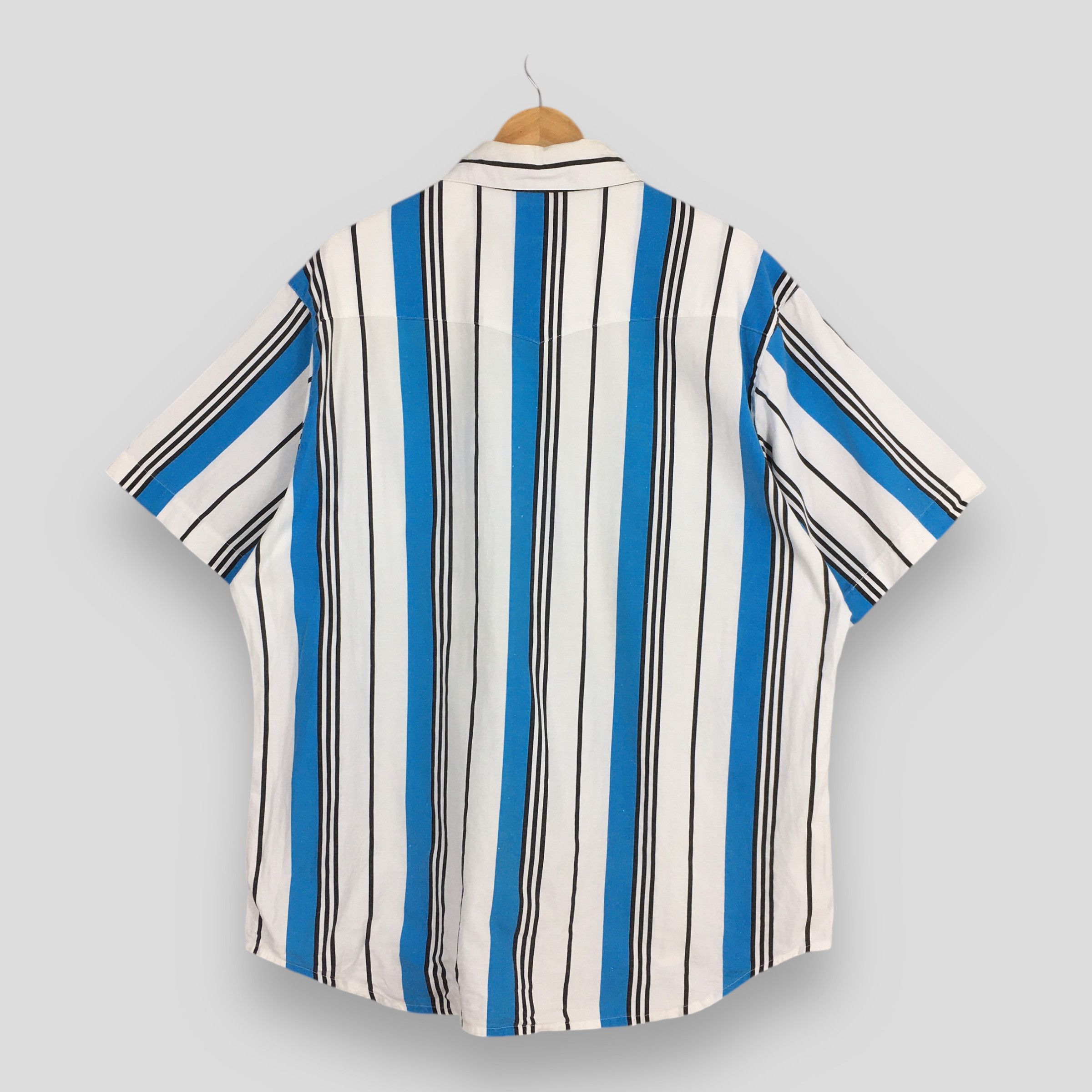 Wrangler Vintage 1990s Wrangler Aztec Navajo Western Shirt Size US L / EU 52-54 / 3 - 5 Thumbnail