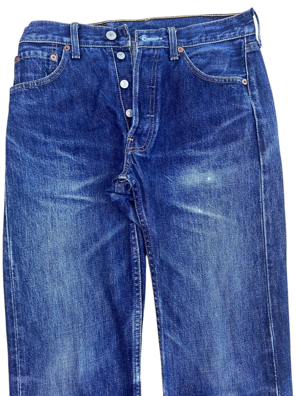Levi's Levi’s Vintage Whiskers Dark Wash Style Straight Cut Jeans Size US 28 / EU 44 - 2 Thumbnail