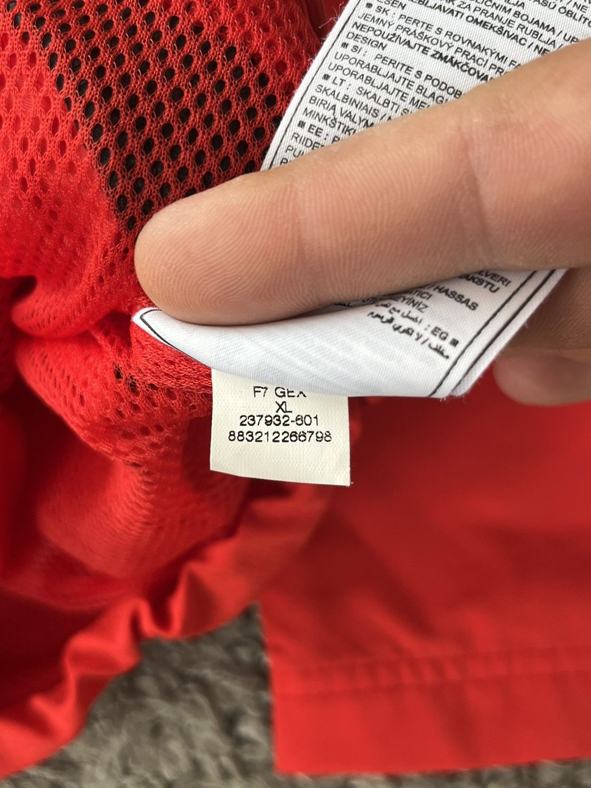 Nike Vintage Light Jacket Nike Soccer football Manchester United Size US XL / EU 56 / 4 - 8 Thumbnail