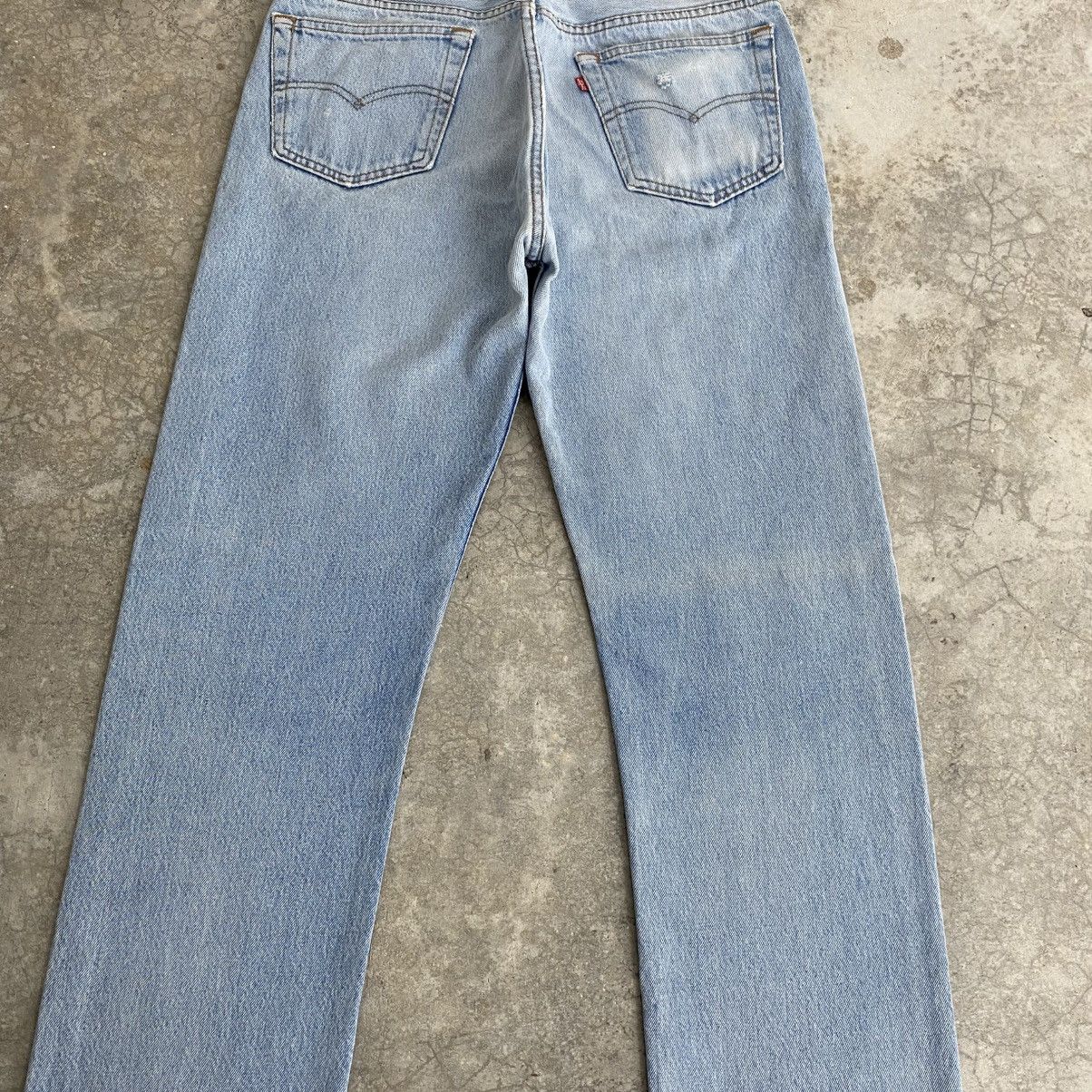 Levi's Vintage 90’s Levis 501 Faded Light Blue Distressed Jeans Size US 32 / EU 48 - 10 Thumbnail