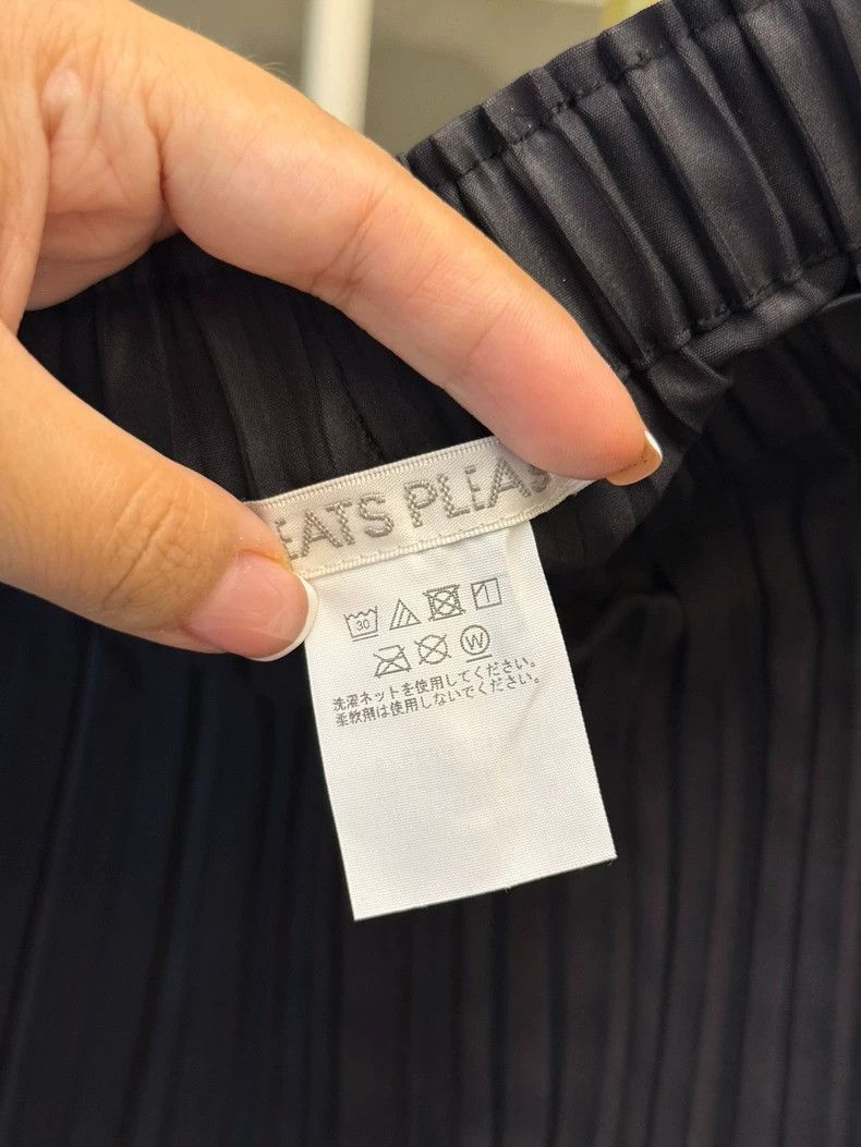 Issey Miyake Issey Miyake size:3 Black puff pants Size 31" - 3 Thumbnail