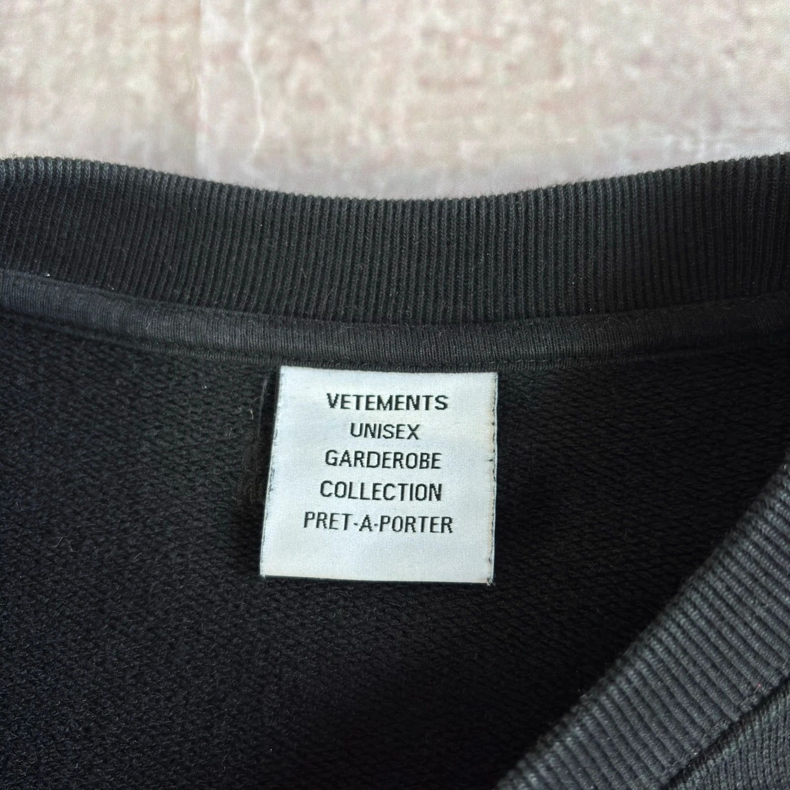 Vetements Vetements Apple think differently sweatshirt crewneck Size US M / EU 48-50 / 2 - 3 Thumbnail