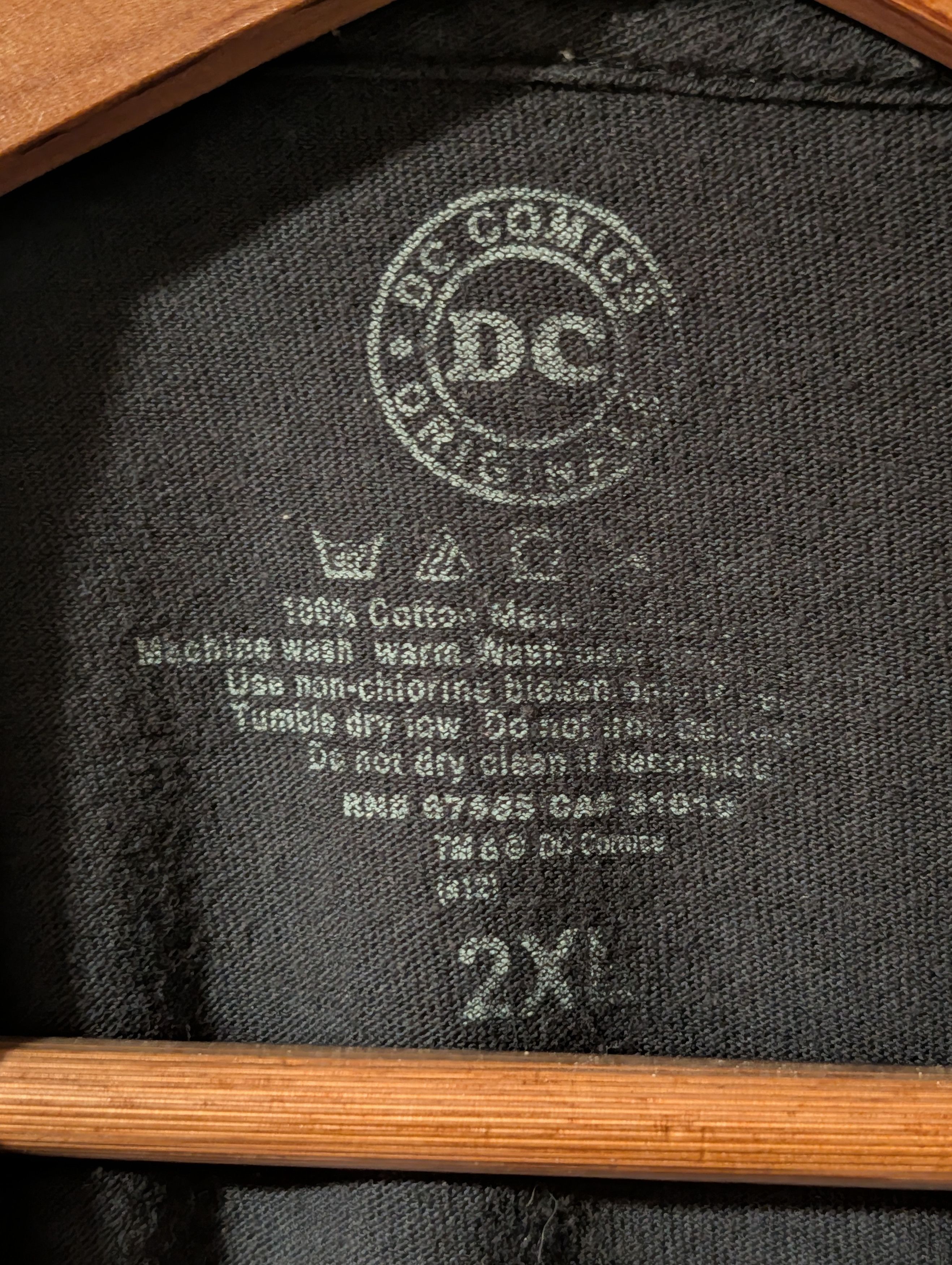 DC Comics Vintage Batman Skeleton Graphic T Shirt DC Comics Y2K Tee Size US XXL / EU 58 / 5 - 3 Thumbnail