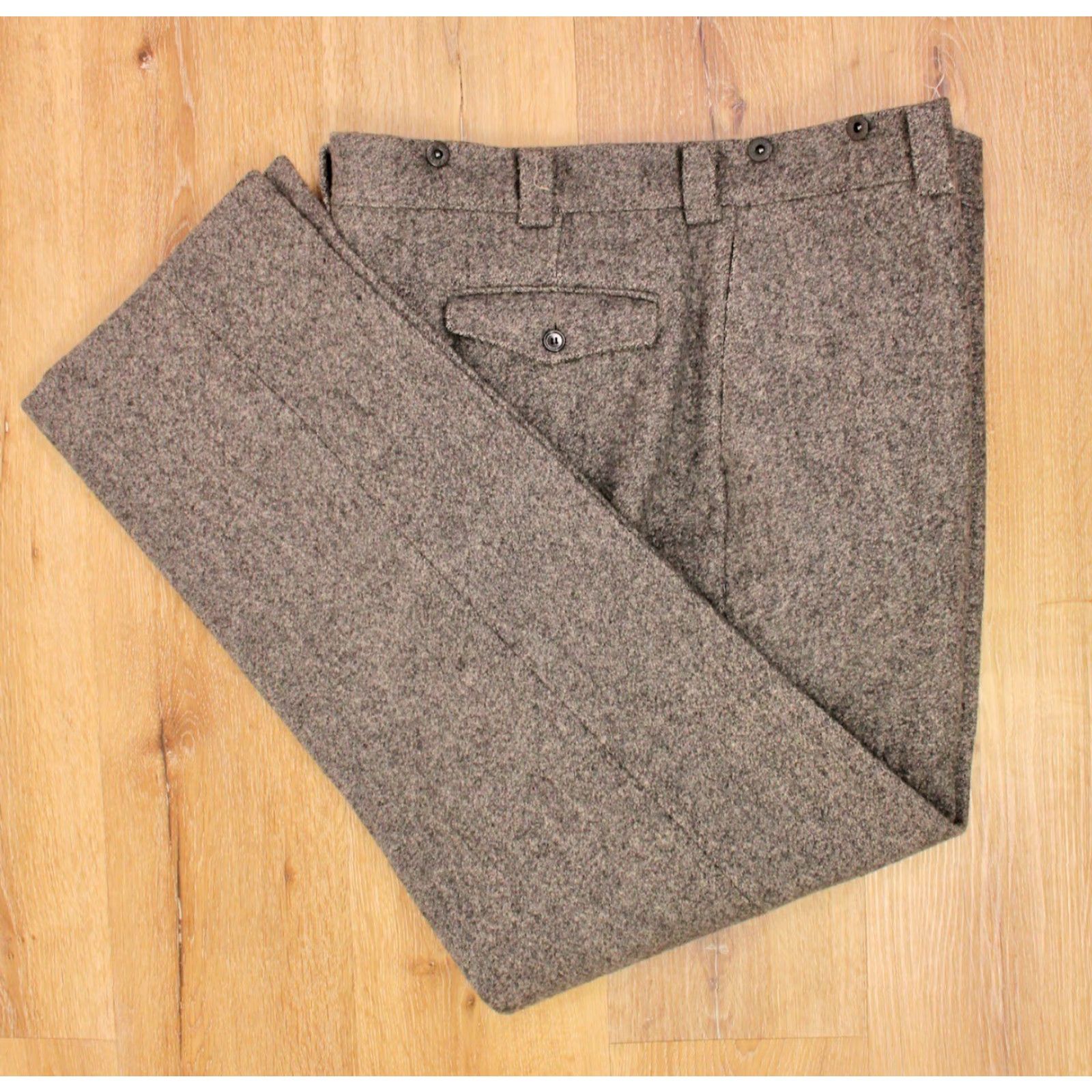 Vintage LL Bean Mens Hunting Pants Gray Wool 42x34 Regular 1990s VTG 80s 90s Pants Mens Wool Hunting Gray LL Bean 42x34 1990s VTG Size US 42 / EU 58 - 2 Thumbnail