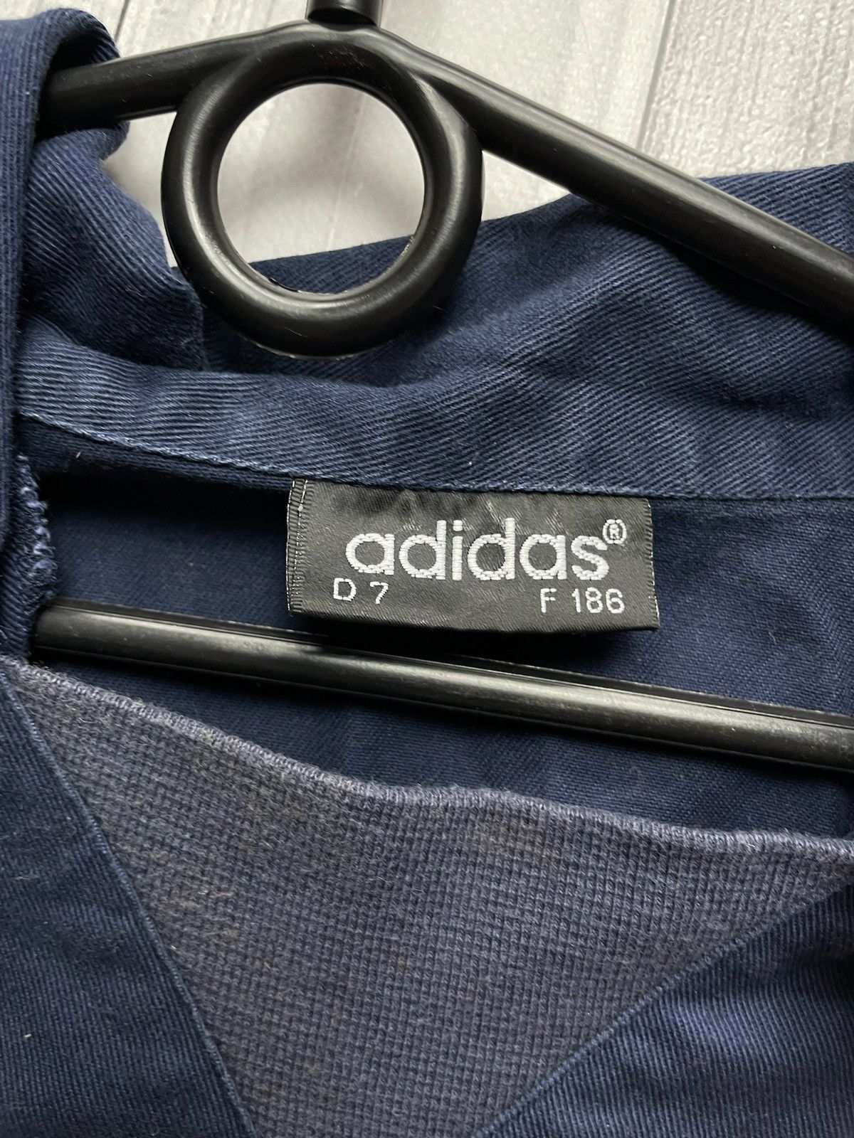Vintage Vintage adidas rugby jersey sweatshirt size L logo Size US L / EU 52-54 / 3 - 6 Thumbnail