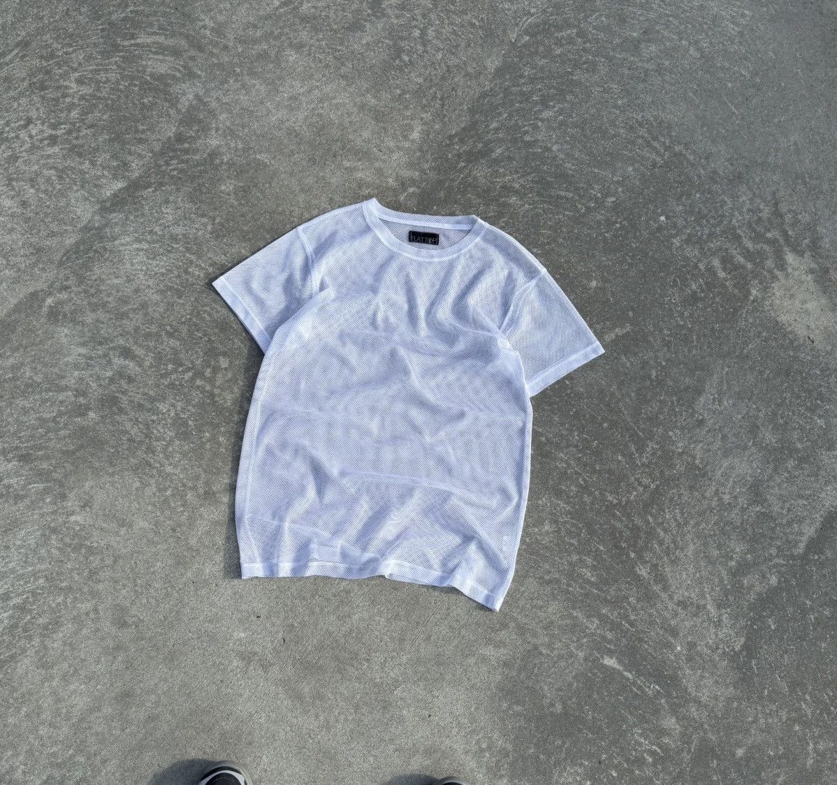 Vintage Vintage y2k avantgarde streetwear opium rare grid t-shirt Size US M / EU 48-50 / 2 - 3 Thumbnail
