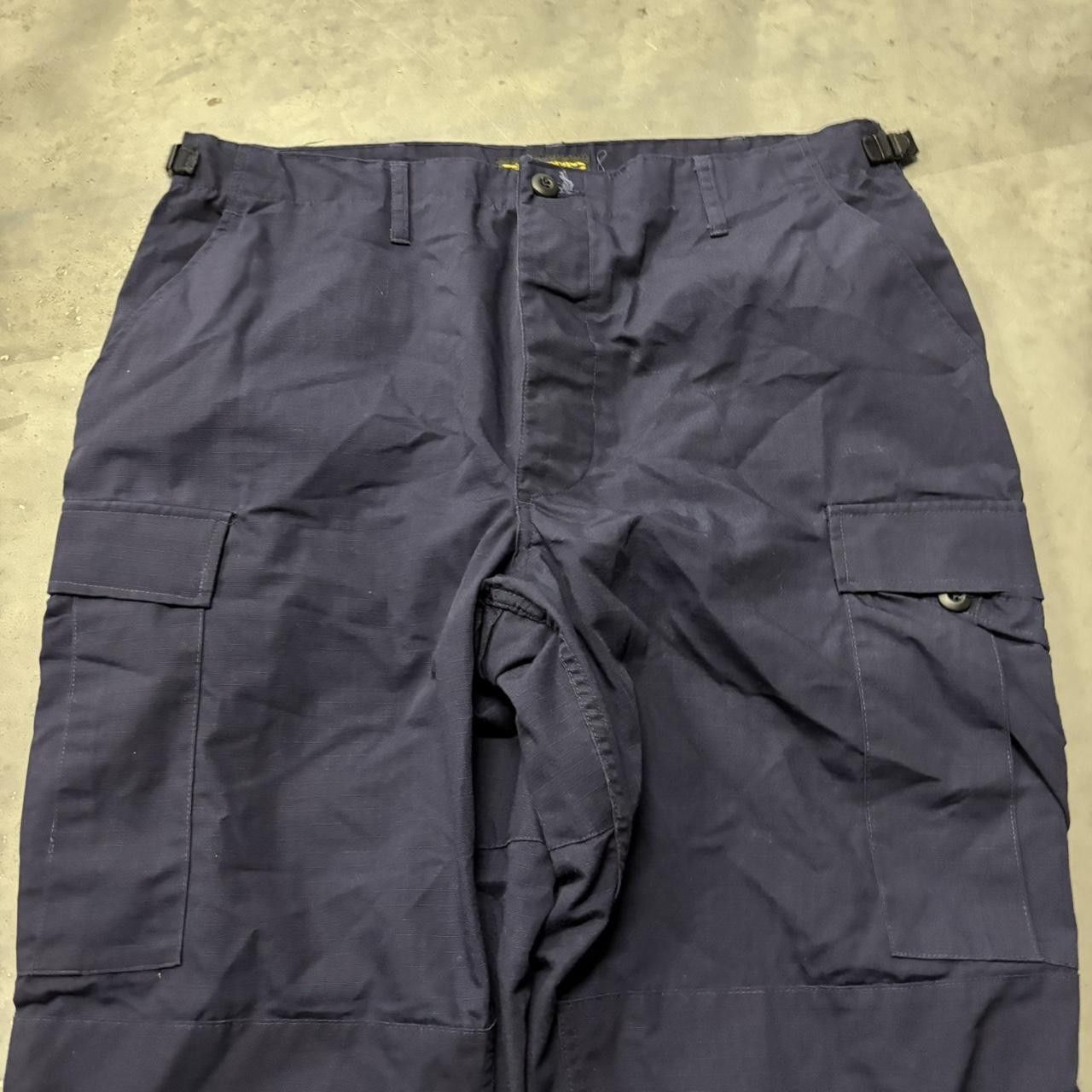 Japanese Brand × Vintage Crazy Vintage Y2K/2000s Baggy Navy Blue Workwear Cargo Pants! Size US 36 / EU 52 - 5 Thumbnail