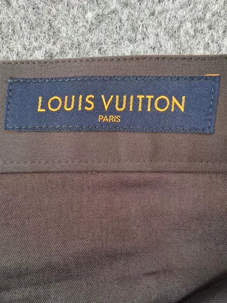 Louis Vuitton Louis Vuitton Gray Cargo Pants with Logo -2505 Size US 40 / EU 56 - 3 Thumbnail