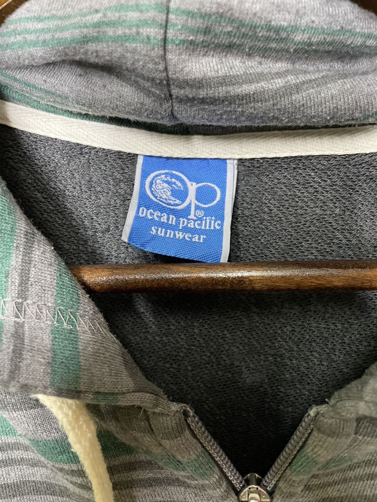 Other Vintage ocean pacific op sunwear hoodie Size US M / EU 48-50 / 2 - 7 Thumbnail