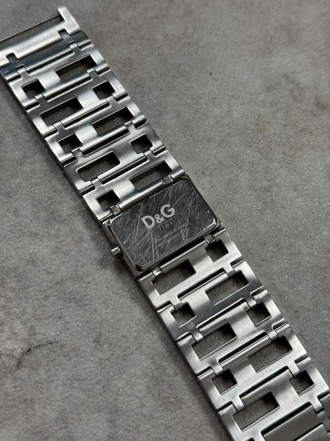Dolce & Gabbana 2000s Dolce & Gabbana Labyrinth Pave Bracelet Watch Size ONE SIZE - 10 Thumbnail