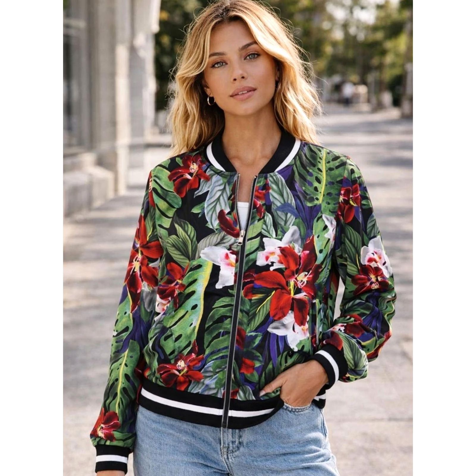 Vintage VINTAGE Jacket Womens Large Floral NWT C&C California Bomber Jacket Size L / US 10 / IT 46 - 2 Thumbnail