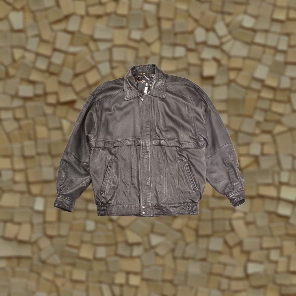 Vintage VINTAGE Wright & Ditson Regulation Black Leather Jacket Shirt/Men M 100% Leather Bomber Jacket Pakistan Mens Size US M / EU 48-50 / 2 - 1 Thumbnail