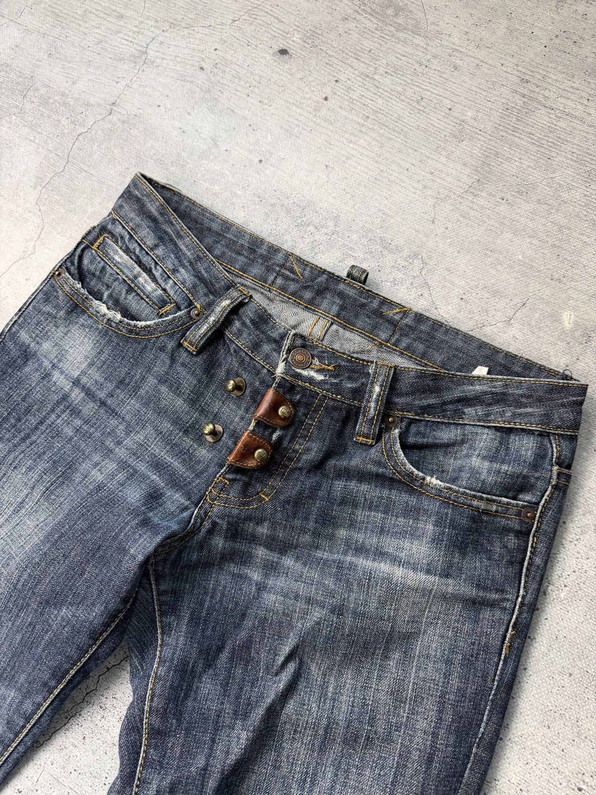 Dsquared2 Vintage Dsquared2 Jeans Italy Skull Navy Denim Bootcut 31 Size US 31 - 7 Thumbnail