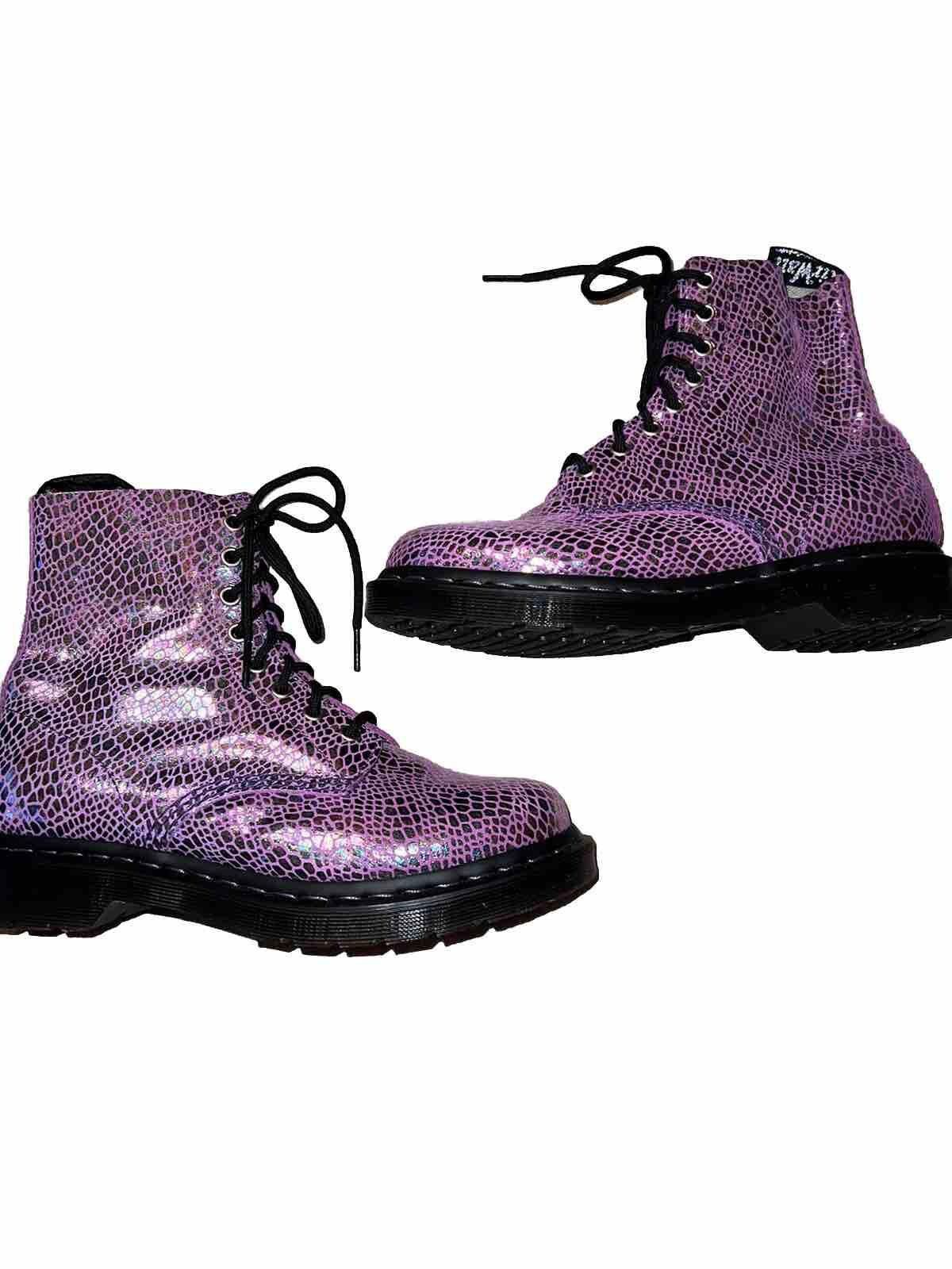Dr. Martens Dr. Martens 1460 Pascal Animal Iridescent Pink/Purple US 8 Size US 8 / IT 38 - 3 Thumbnail